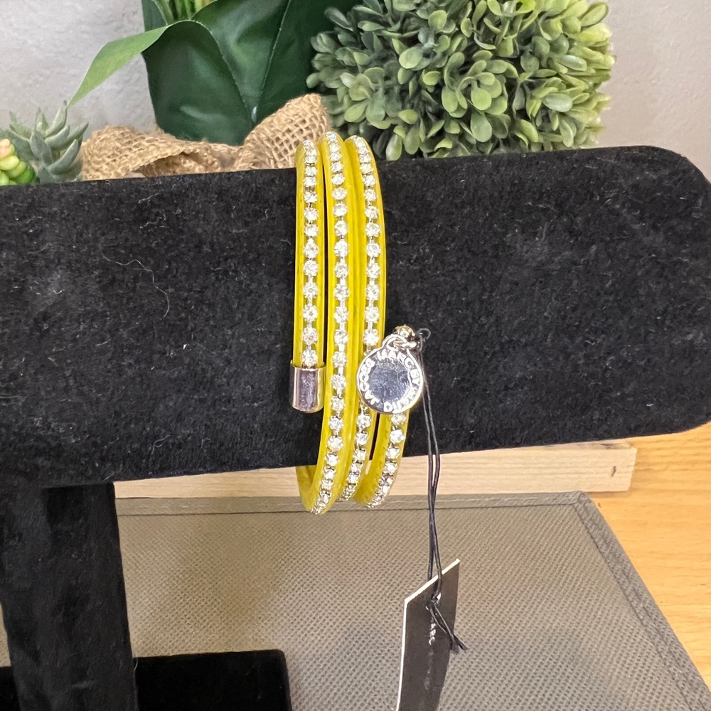 Marc by Marc Jacobs Slinky Yellow Bracelet - Picture 3 of 5